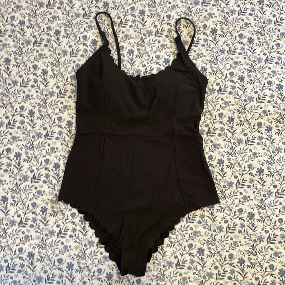 Pre owned H&M one piece swimsuit